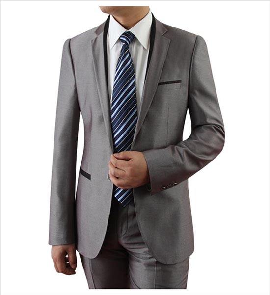 定制西服要留意哪些細節?體型非標的人挑選西服有什么講究？